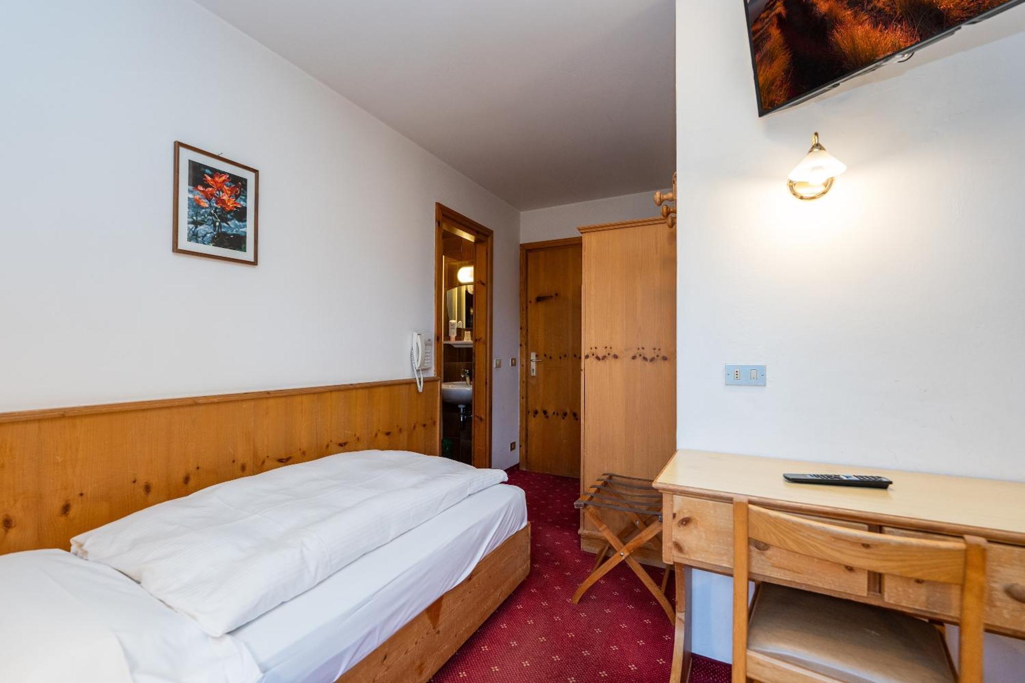Hotel Mary Pozza di Fassa Extérieur photo