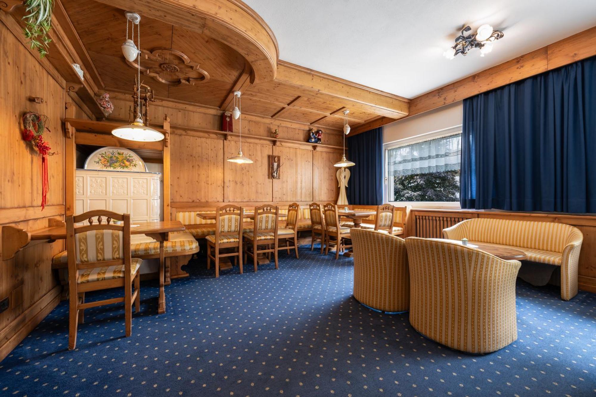 Hotel Mary Pozza di Fassa Extérieur photo